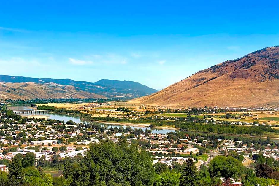Knights Inn - Kamloops BC