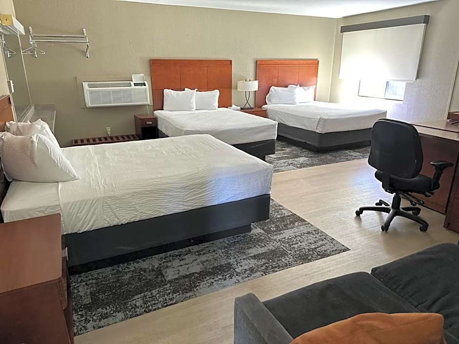 Travelodge by Wyndham Parker