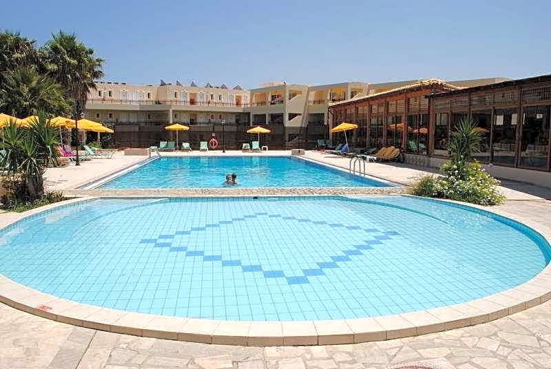 Delfina Tropic Beach