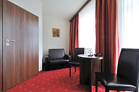 Standard Plus Double Room