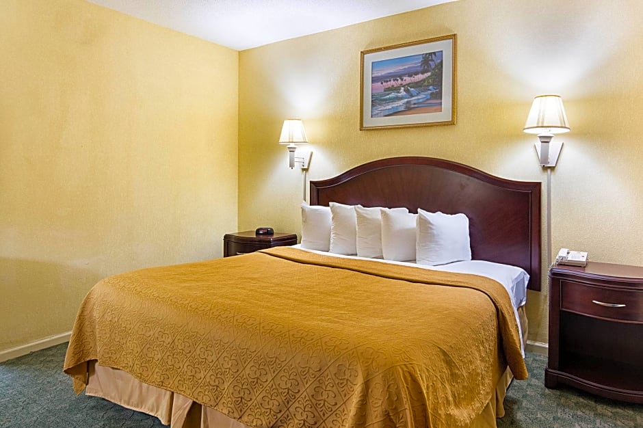 Quality Inn & Suites Franklin