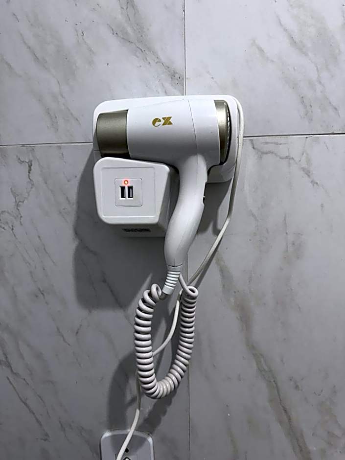 7 Minutos da Praia e Copacabana Palace CM13-503