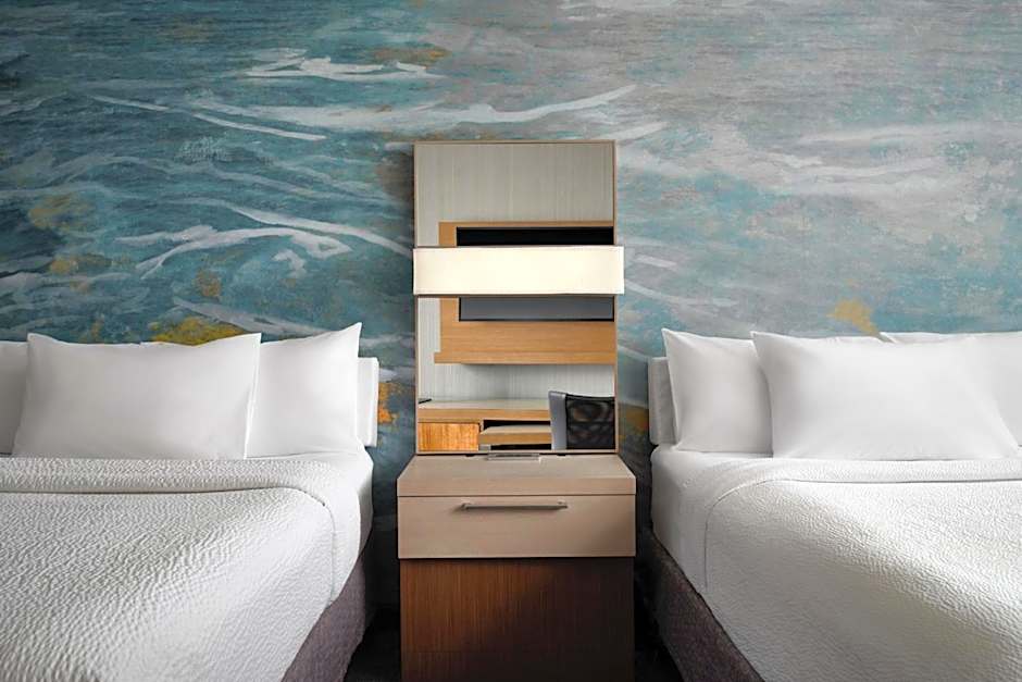 Courtyard by Marriott Erie Bayfront