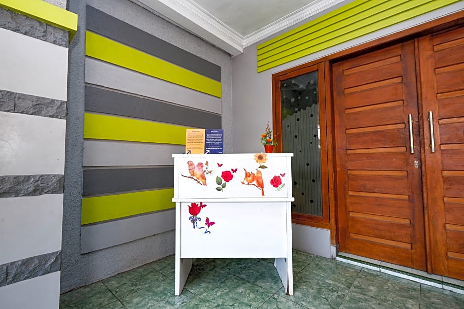 SPOT ON 2171 Griya Sakura Syariah