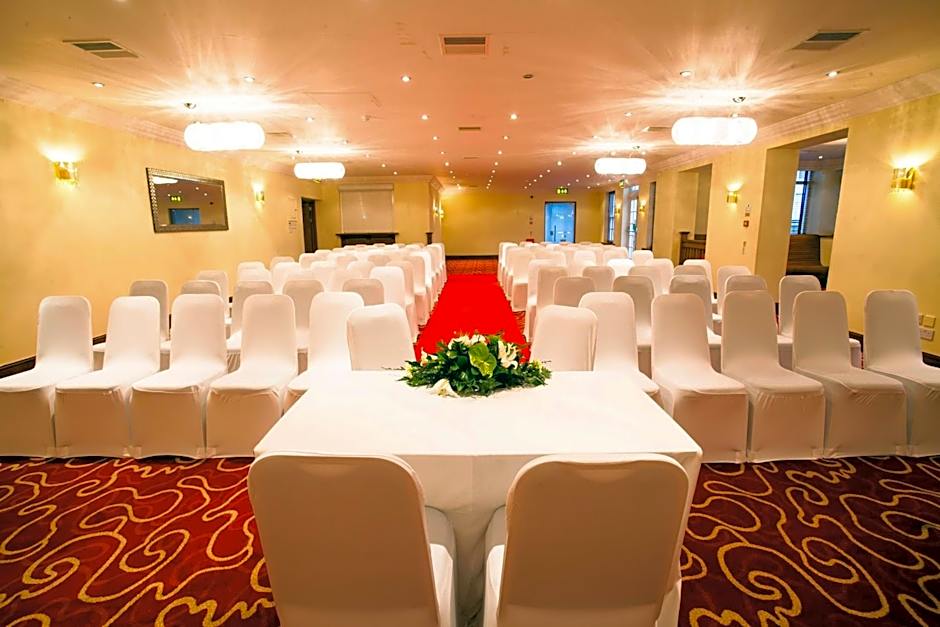 London Croydon Aerodrome Hotel, BW Signature Collection