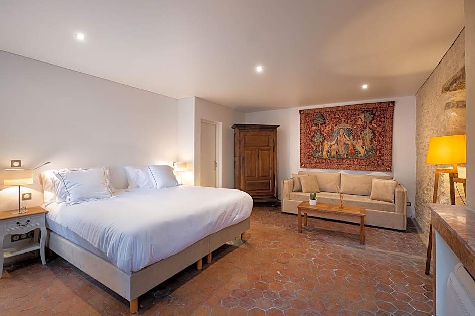 Les Remparts Hotels et Demeures Historiques