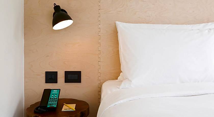 Amba Taipei Zhongshan