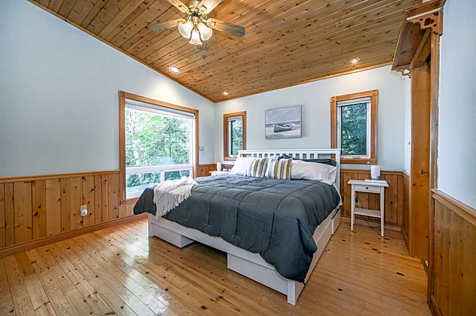 Grotto Escape Unwind at Cameron Lakehouse