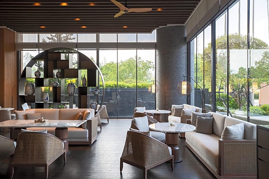 Renaissance by Marriott Taipei Shihlin Hotel