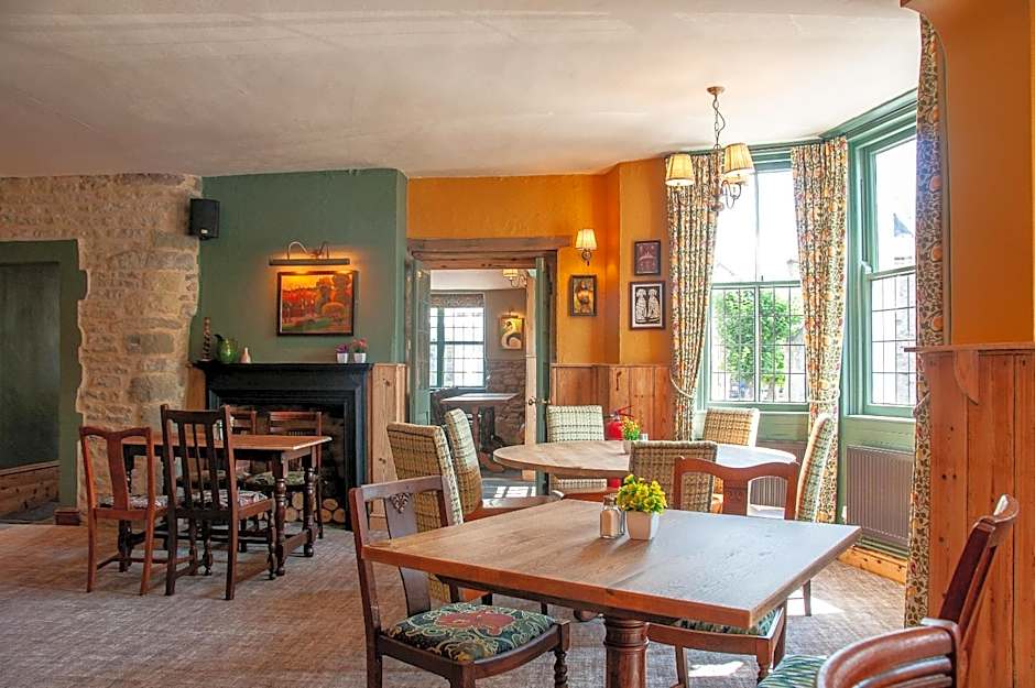 George Inn, Mere