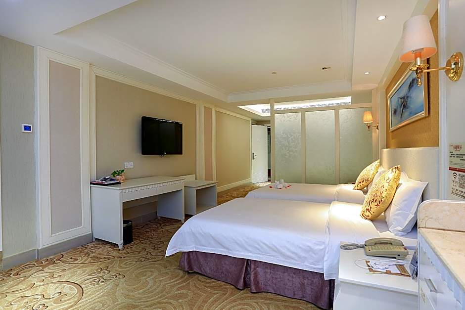 Jinhuayue International Hotel