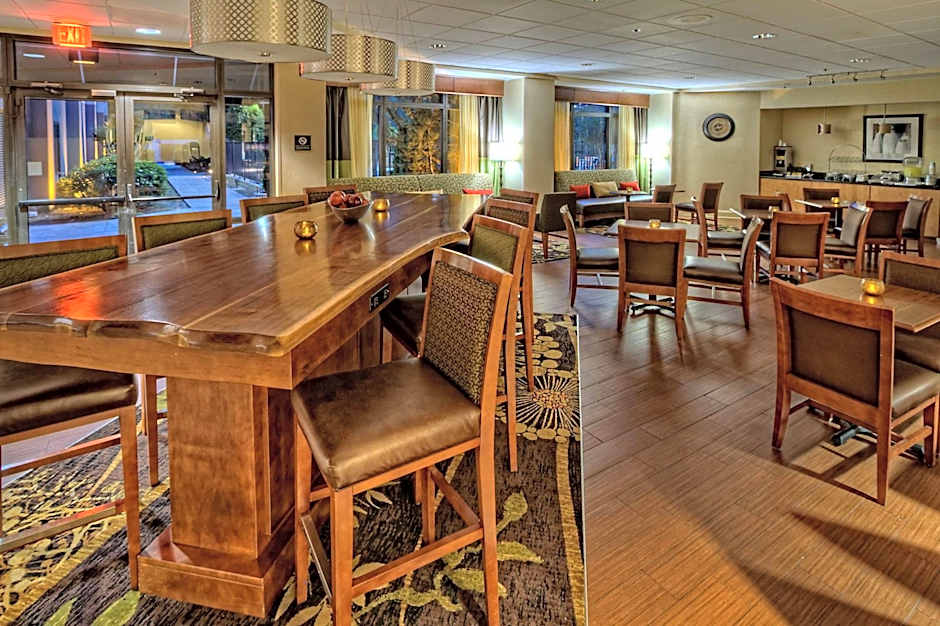 Hampton Inn By Hilton Rocky Mount