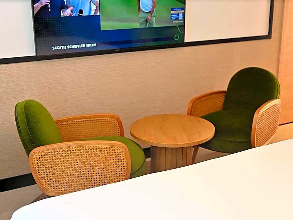 Mercure Brignoles Golf de Barbaroux