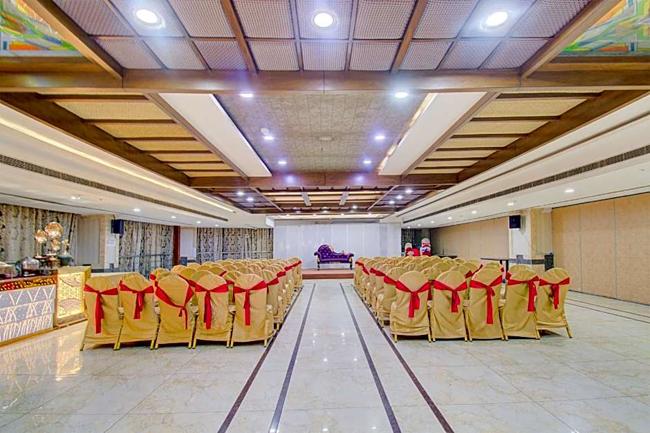 897 Hotel Surabhi Elite – Hyderabad, IN