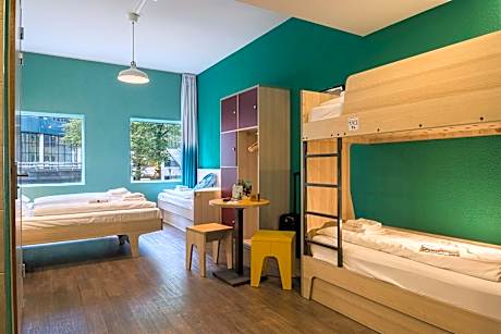 Bed in a Small Dormitory (max. 5 Beds)