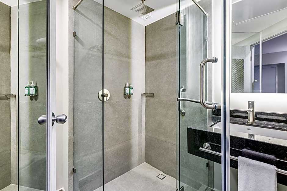 One Acapulco Costera