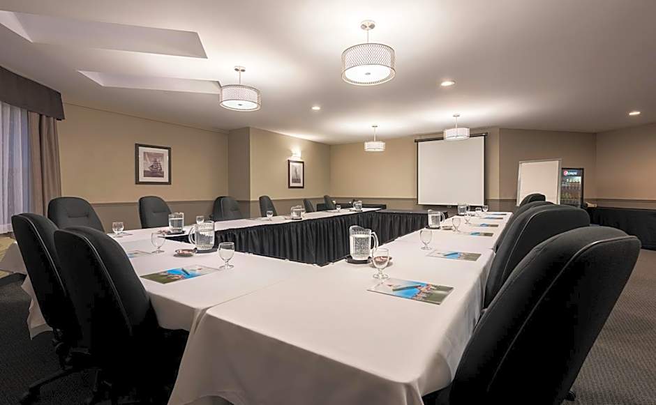 Chateau Bedford Trademark Collection by Wyndham