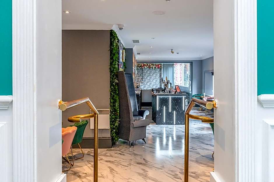 Winchester Wessex Hotel by Sunday