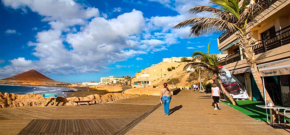 Casa Grande Surf Hostel