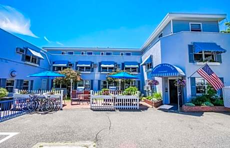 Harbor Landing Resort