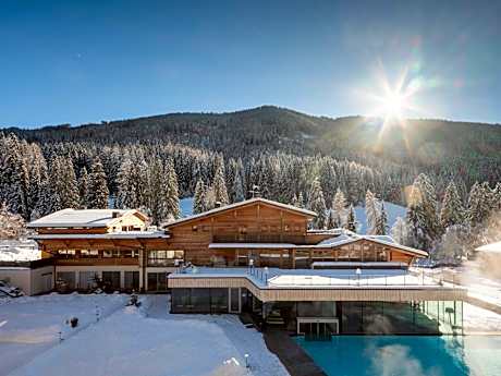 Alpine Nature Hotel Stoll
