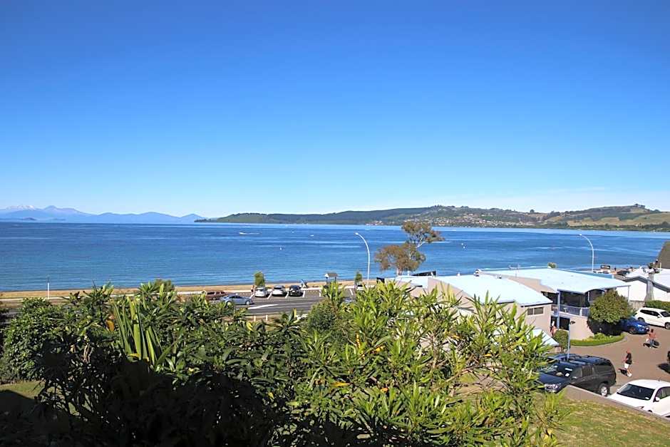 Baycrest Thermal Lodge