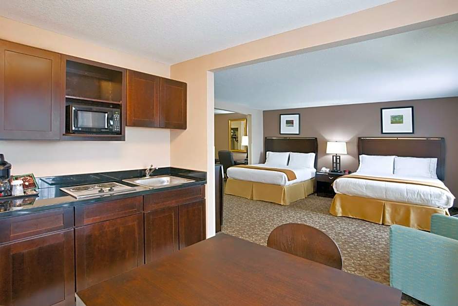 Holiday Inn Express Hotel & Suites Van Wert By IHG