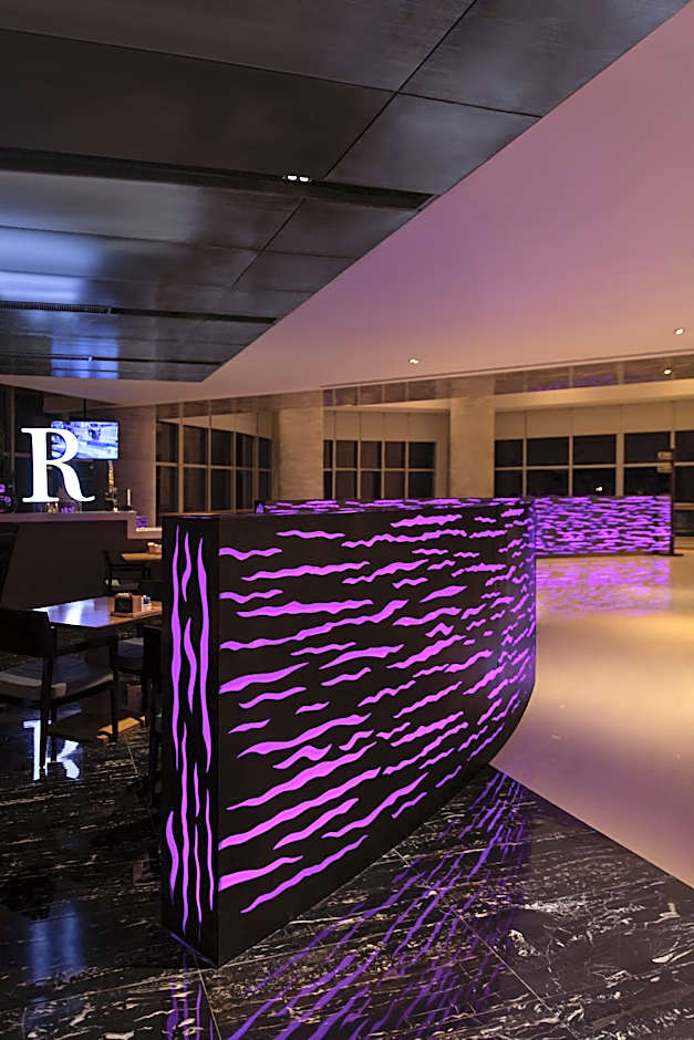 Renaissance Huizhou Hotel