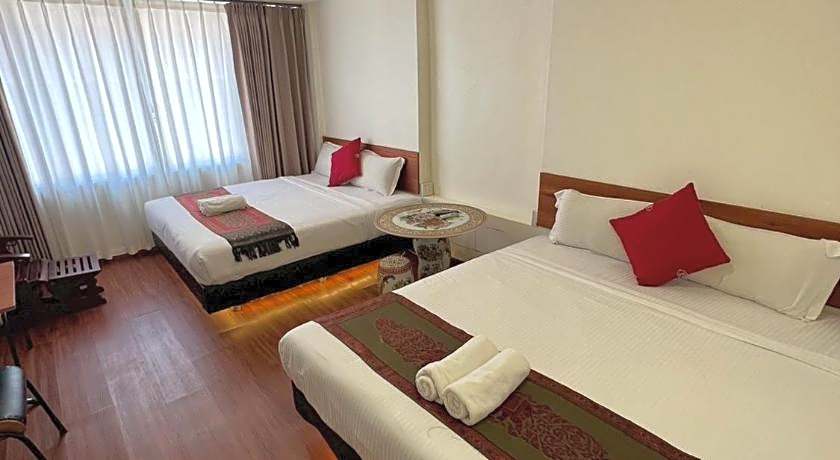 Longzhu Guesthouse