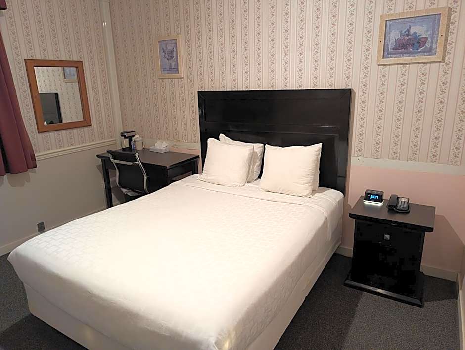 The Steveston Cafe & Hotel