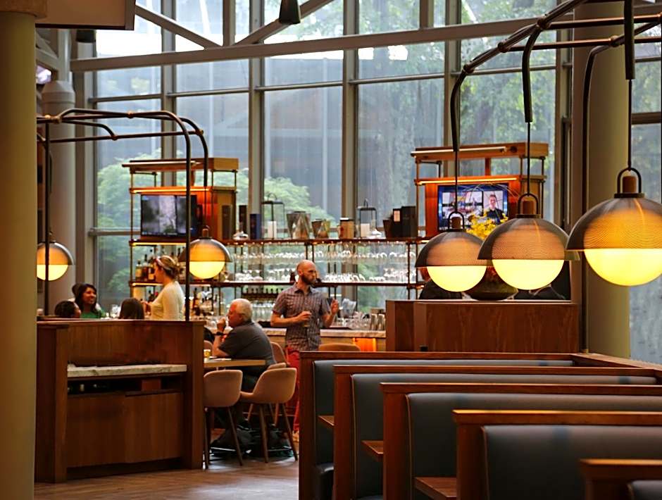 Crowne Plaza Atlanta Perimeter at Ravinia By IHG