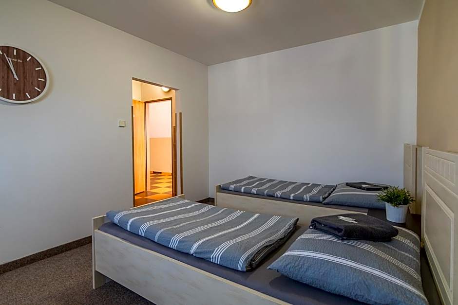 Penzion a restaurace U Vladaře