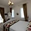 Alya Mou Butik Hotel