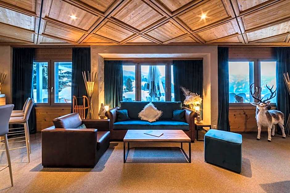 Hotel Maya Caprice