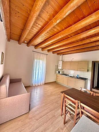 One-Bedroom Apartment (2 Adults) - Annex