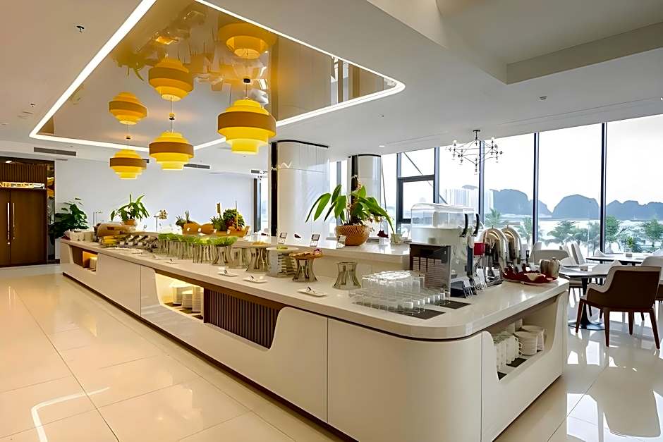 Muong Thanh Grand Ha Long Hotel