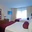 Murray Hill East Suites