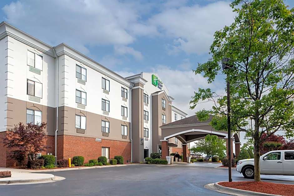 HOLIDAY INN EXPRESS & SUITES ROANOKE RAPIDS By IHG