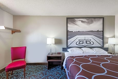 1 Queen Bed Accessible Room Non-Smoking