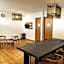 Ozora Tiying Tutul Hostel Canggu