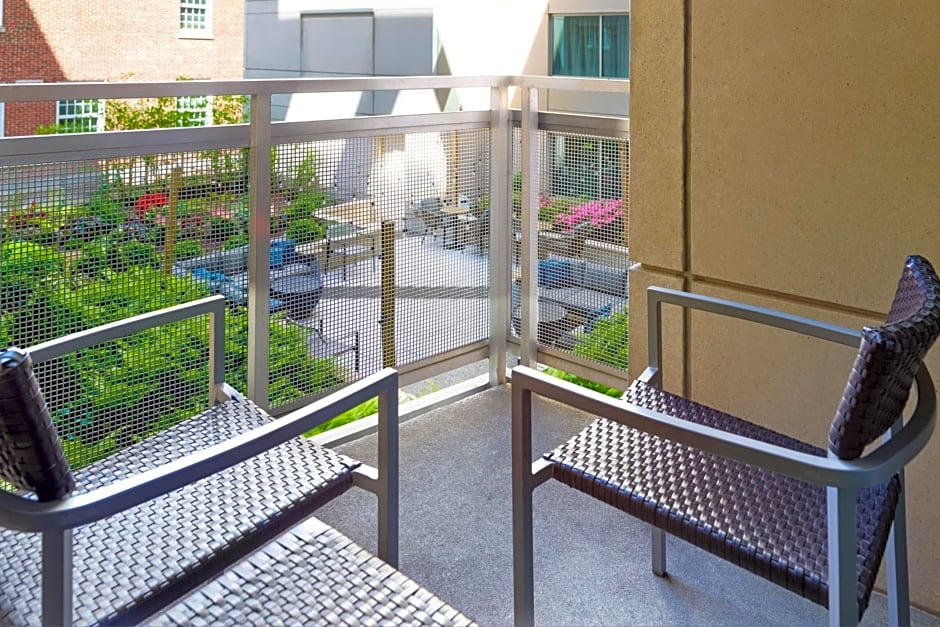Courtyard by Marriott Washington, DC/Foggy Bottom