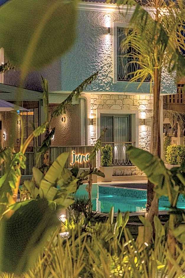 June Alaçatı Adult Only