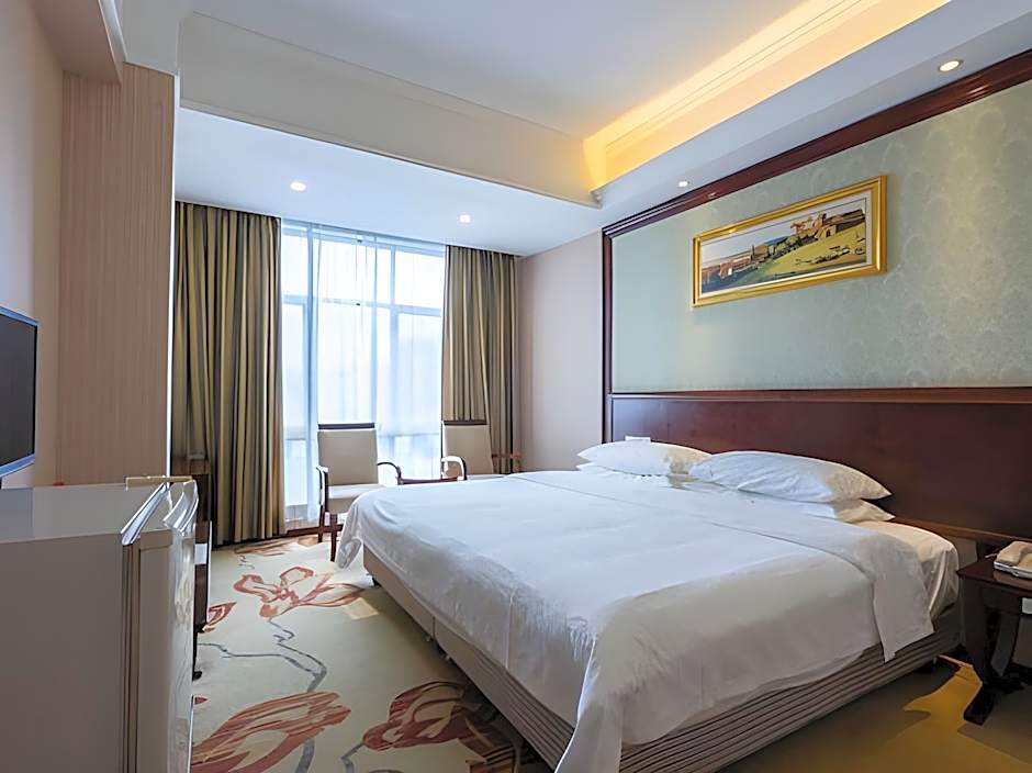 Vienna Hotel Guangzhou Shaheding Metro Station