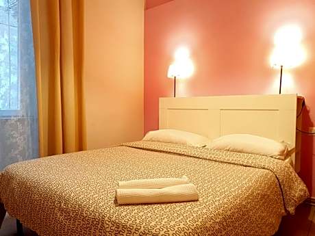 Double Room with Shared Bathroom