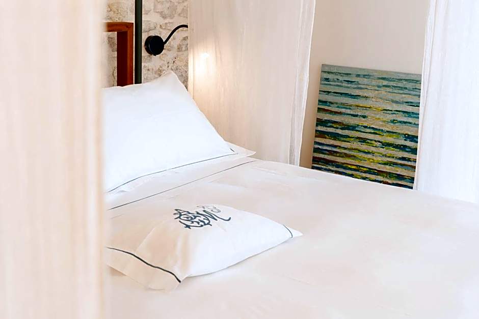 Antico Mondo Rooms & Suites