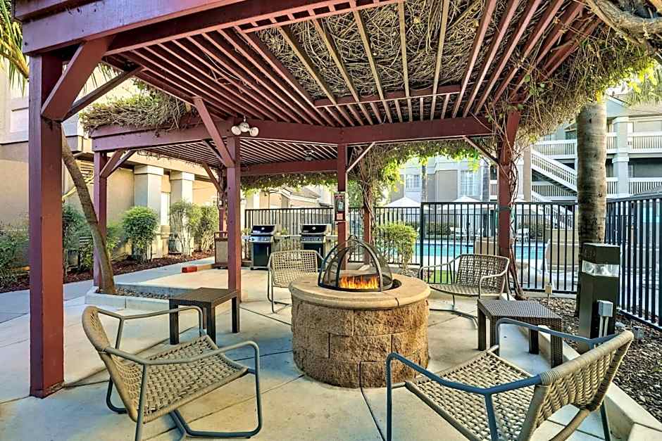 Sonesta ES Suites San Jose Airport
