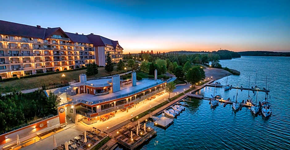 Hotel Gołębiewski Mikołajki