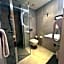 Kyriad La Rochelle Centre - Les Minimes