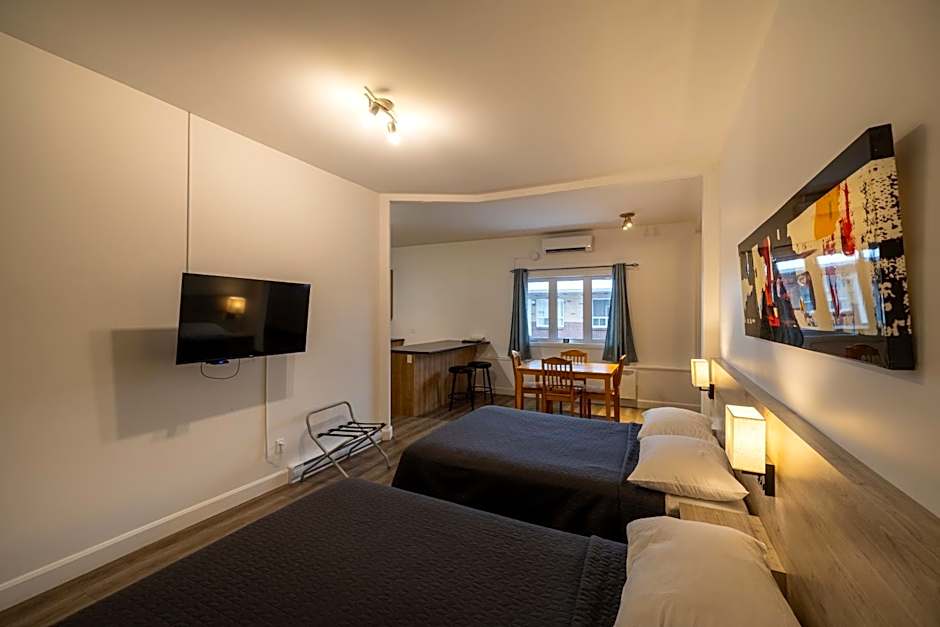 Motel Et Condo Chez Charley