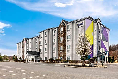 Spark by Hilton Wilkes Barre